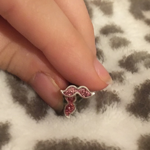 Baby Pink Glittery Mustache Earrings Studs Jewelry - Picture 3 of 3